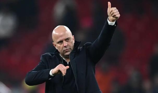 开云官网-斯洛特：最特别的夜晚 名宿：利物浦四冠王最好机会