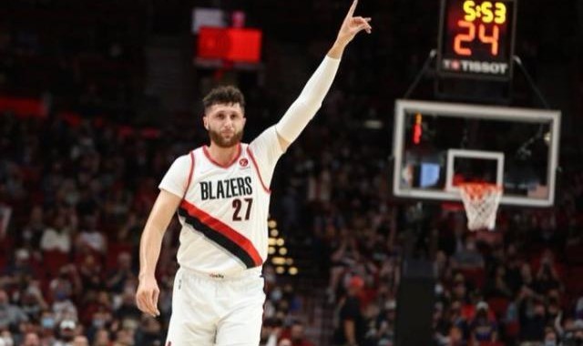 开云网页版-真主场龙客场虫！不会打客场开拓者难言脱胎换骨