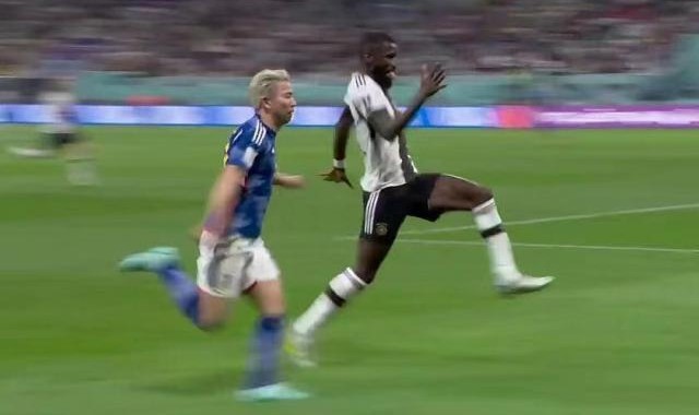 kaiyun-名宿批“吕迪格跑”：没规矩且自大，不尊重对手