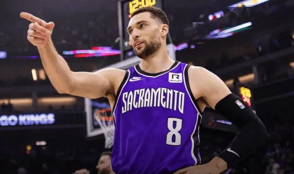 开云登录-拉文全场12投6中，三分6中3得到16分2篮板3助攻1抢断2盖帽