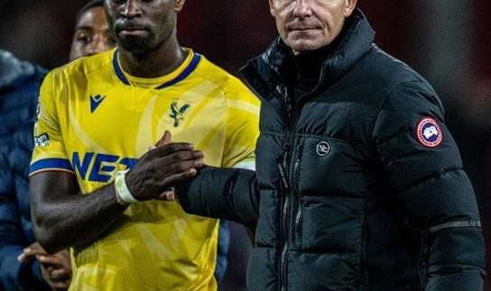 开云中国-水晶宫变天，队长、主帅先后告退