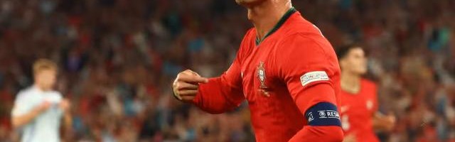 kaiyun-C罗为何替补？马丁内斯：赛程太密集，要保护他