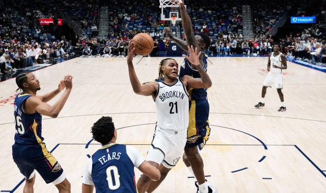 墨菲34+9小波特20+9 鹈鹕险胜篮网结束连败