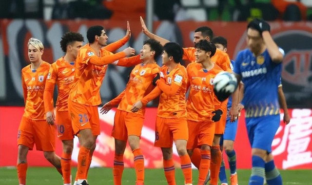 开云中国-意外！他成鲁能本赛季唯一能踢主力的95大牌青训国脚，引发热议