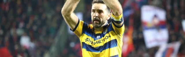 开云网页版-梁熙明：永远镇定的布冯，活出了人生至高境界